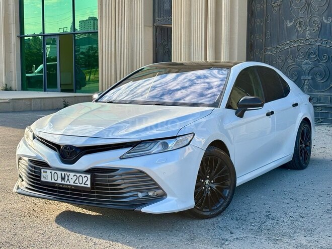 Toyota Camry-1