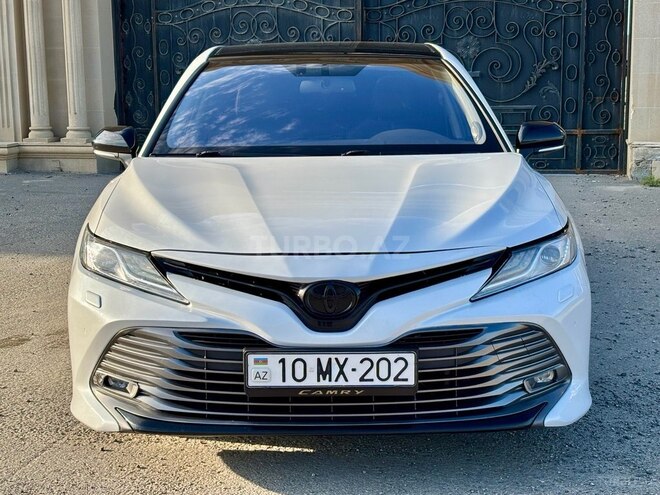 Toyota Camry-5
