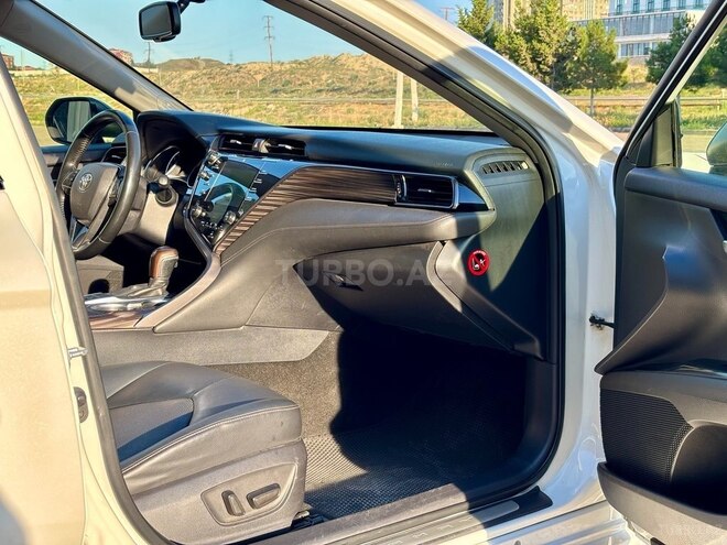 Toyota Camry-20
