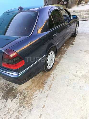 Mercedes C 180-4