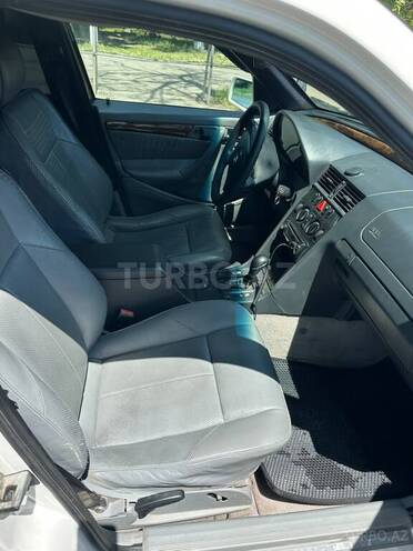 Mercedes C 230-2