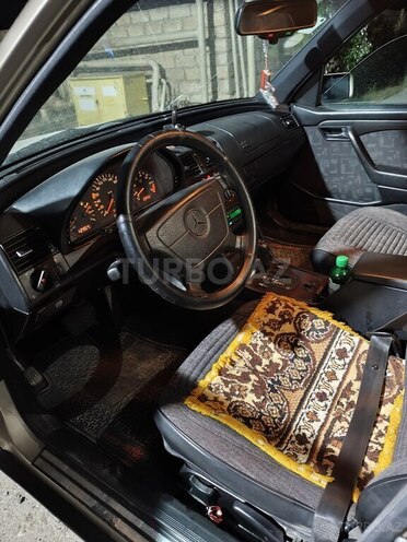 Mercedes C 200-7