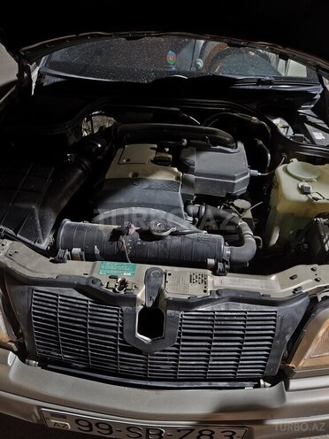 Mercedes C 200-3