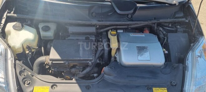 Toyota Prius-2