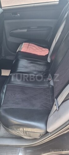 Toyota Prius-12