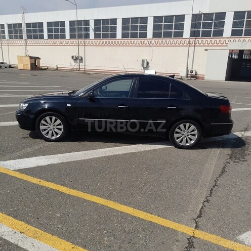 Hyundai Sonata-5