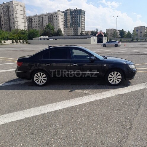 Hyundai Sonata-7