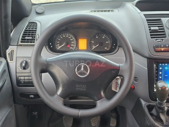 Mercedes Vito 115 CDI-9