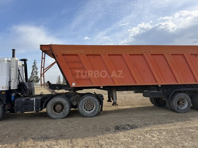 MAZ 642208-5