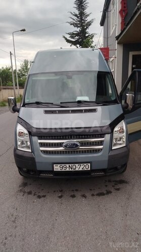 Ford Transit-1