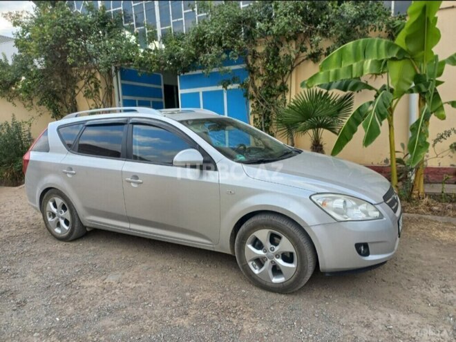 Kia Ceed SW-2
