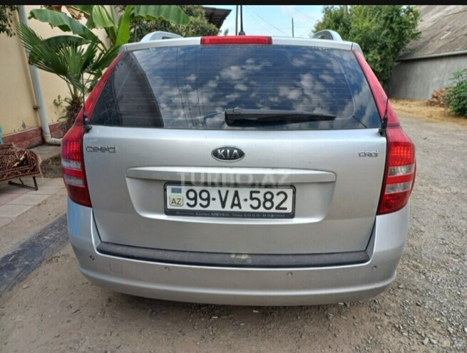 Kia Ceed SW-8