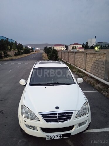 Ssang Yong Kyron-1