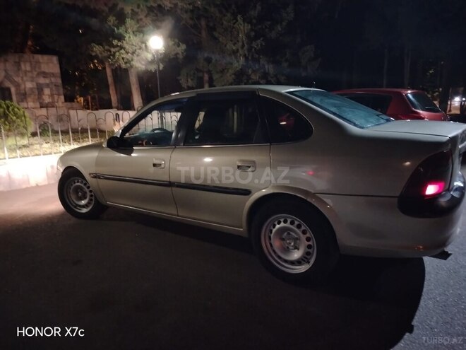 Opel Vectra-5