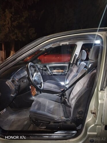 Opel Vectra-18