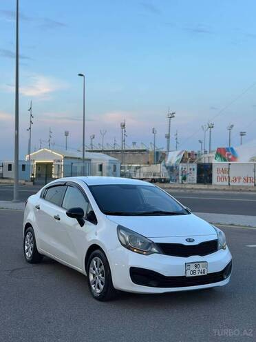 Kia Rio-1