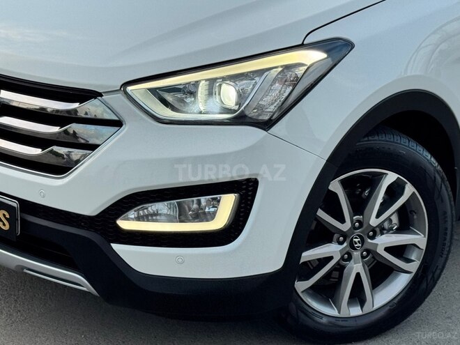 Hyundai Santa Fe-5