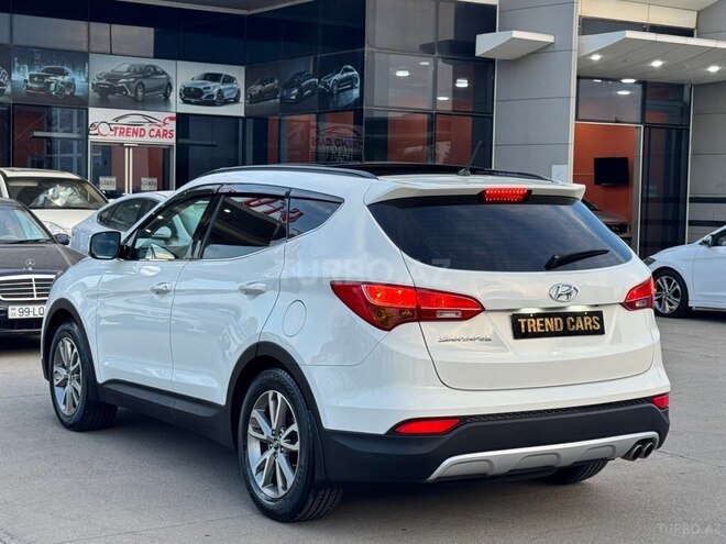 Hyundai Santa Fe-11