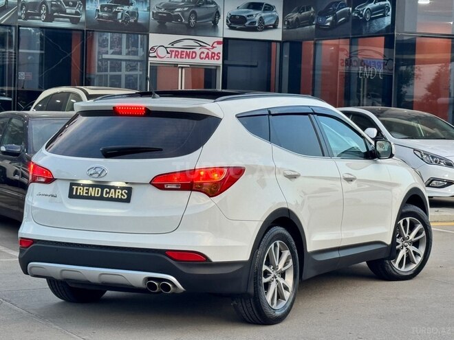Hyundai Santa Fe-16