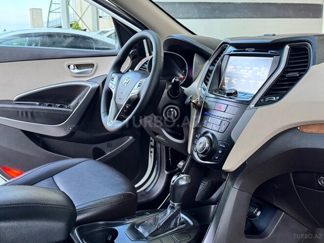Hyundai Santa Fe-28