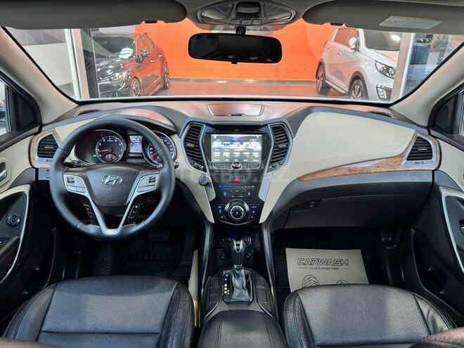 Hyundai Santa Fe-31