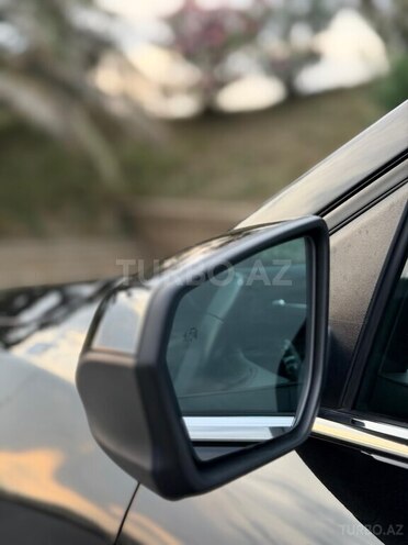 Chevrolet Equinox-18