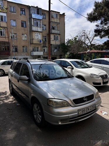 Opel Astra-1