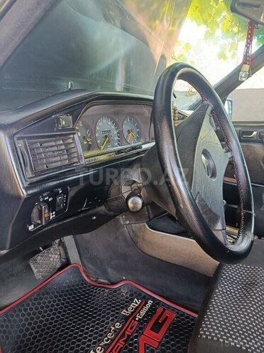 Mercedes 190-3