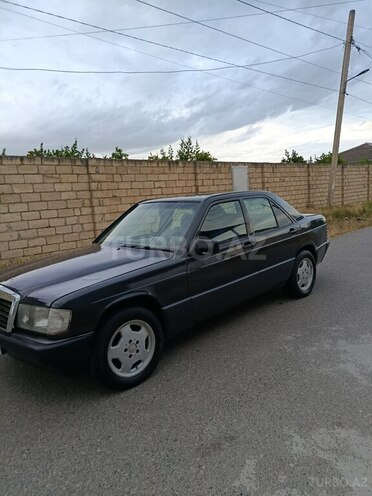 Mercedes 190-6