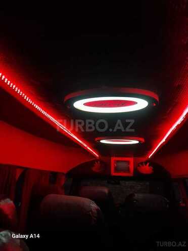 Ford Transit-17