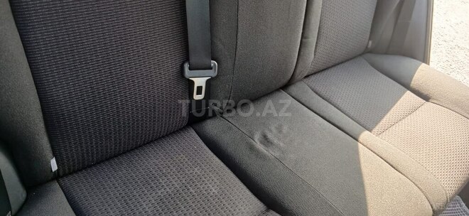 Toyota Corolla-6