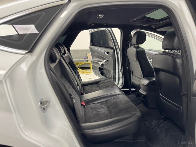 Ford Mondeo-28