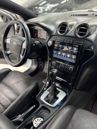 Ford Mondeo-20