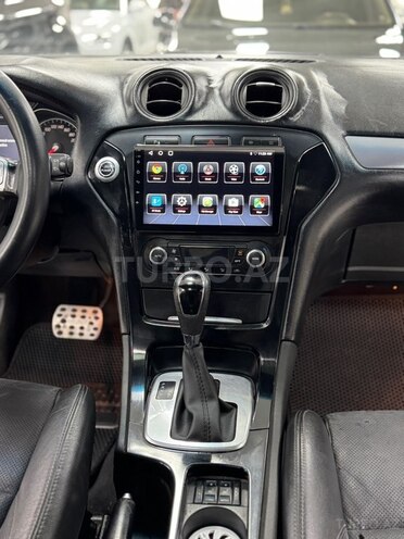 Ford Mondeo-23