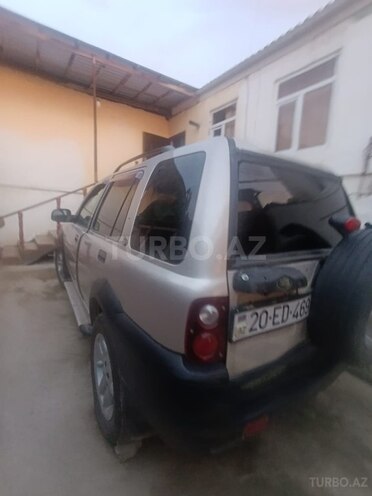 Land Rover Freelander-6