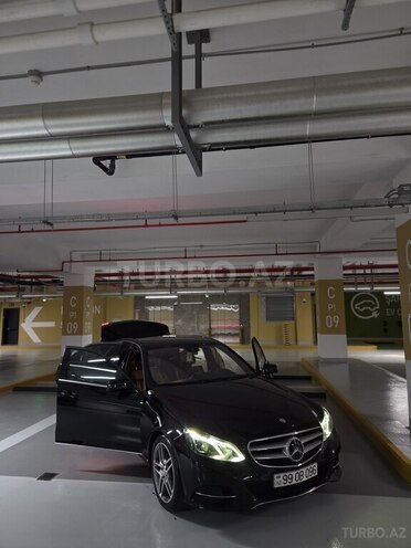 Mercedes E 220-6