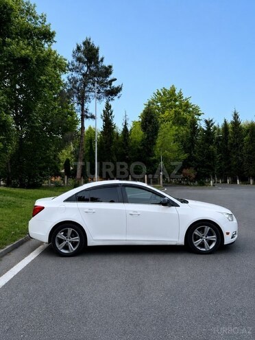 Chevrolet Cruze-5