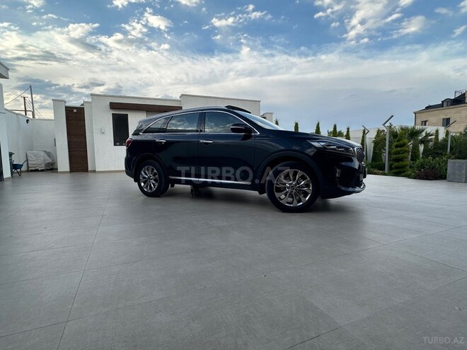 Kia Sorento-11