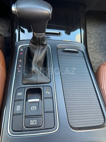 Kia Sorento-14