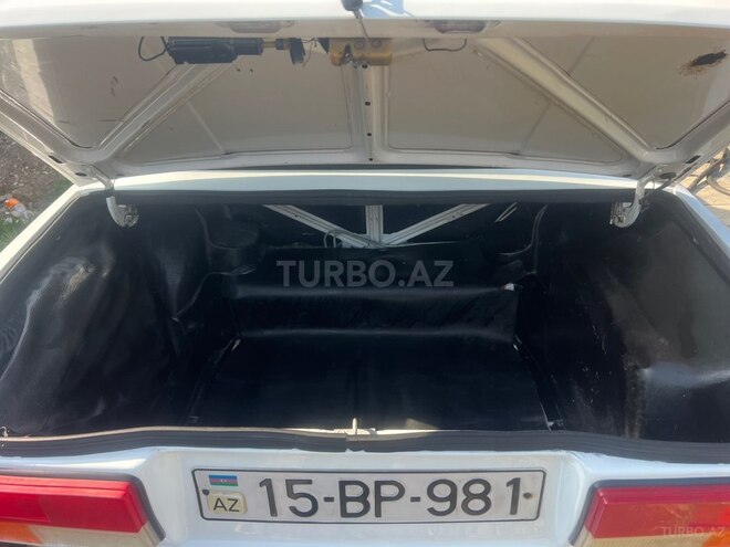 LADA (VAZ) 2107-4