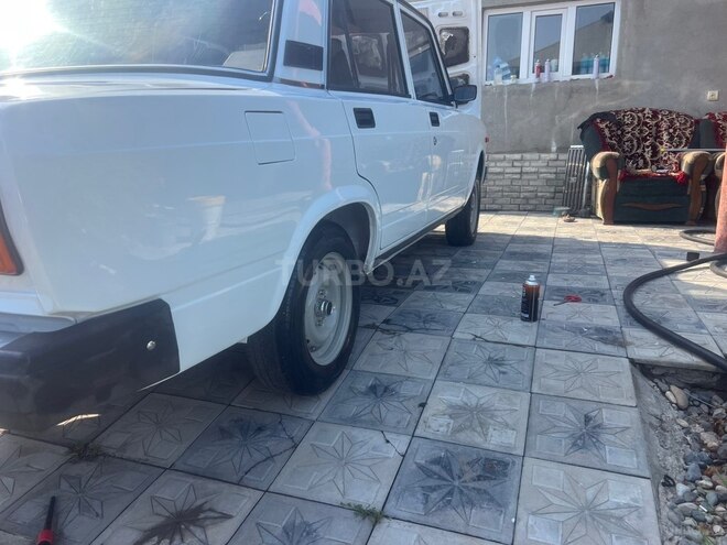 LADA (VAZ) 2107-5