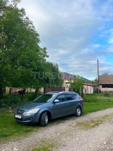 Kia Ceed SW-2