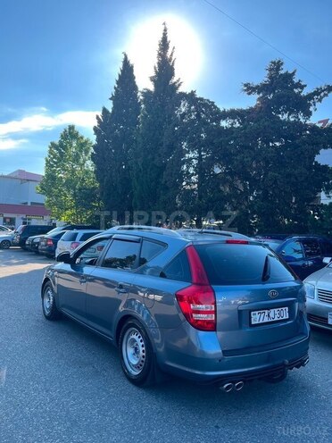Kia Ceed SW-3