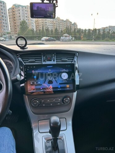 Nissan Sentra-13