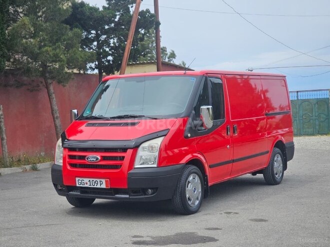 Ford Transit-1