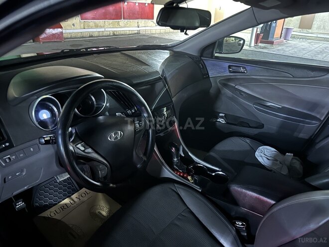 Hyundai Sonata-7