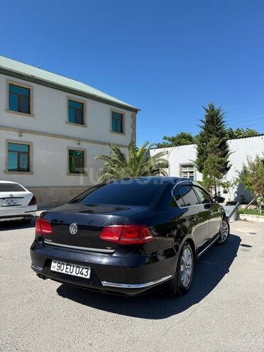 Volkswagen Passat-6