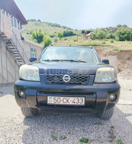 Nissan X-Trail-1