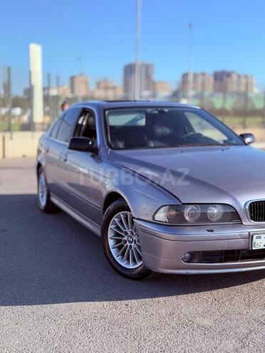 BMW 525-2