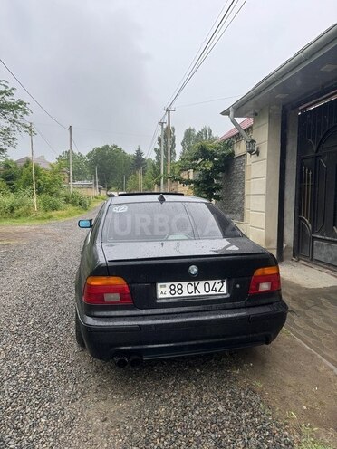 BMW 525-4